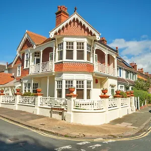 https://pittodrie-guest-house-room-2.brighton-hotels-england.com