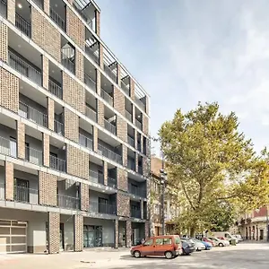 Marone 209 ~ Ac/balcony/indoor Parking Budapest