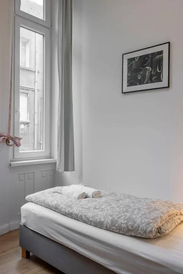 Central Grand Apartment With 5Bedrm 2Bathroom Budapest