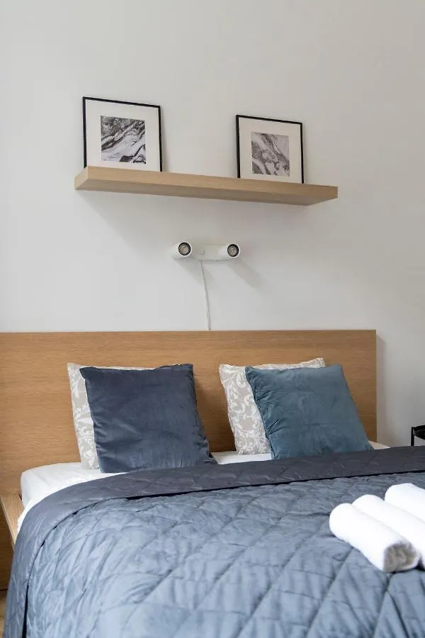 Central Grand Apartment With 5Bedrm 2Bathroom Budapest